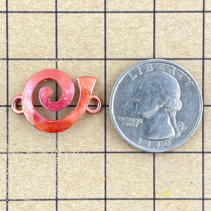Small Spiral Link Facing Right